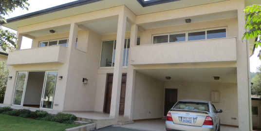 Beautiful Family Home in an Expat Friendly Gated Community