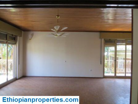 0D9D16E1-F4D9-4BB2-AA40-3813C1C34E8C