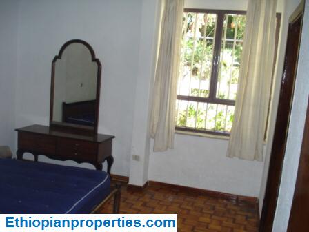 E29A33C3-E952-4E94-B663-15A7FDCCEF41