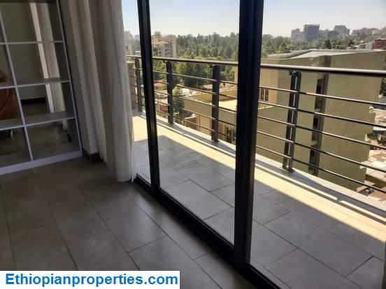 90FA3E72-9847-439F-80AC-DE06B1548496