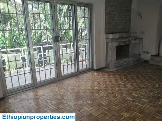 AA82F77D-4D21-4413-B509-3FCED1C97617