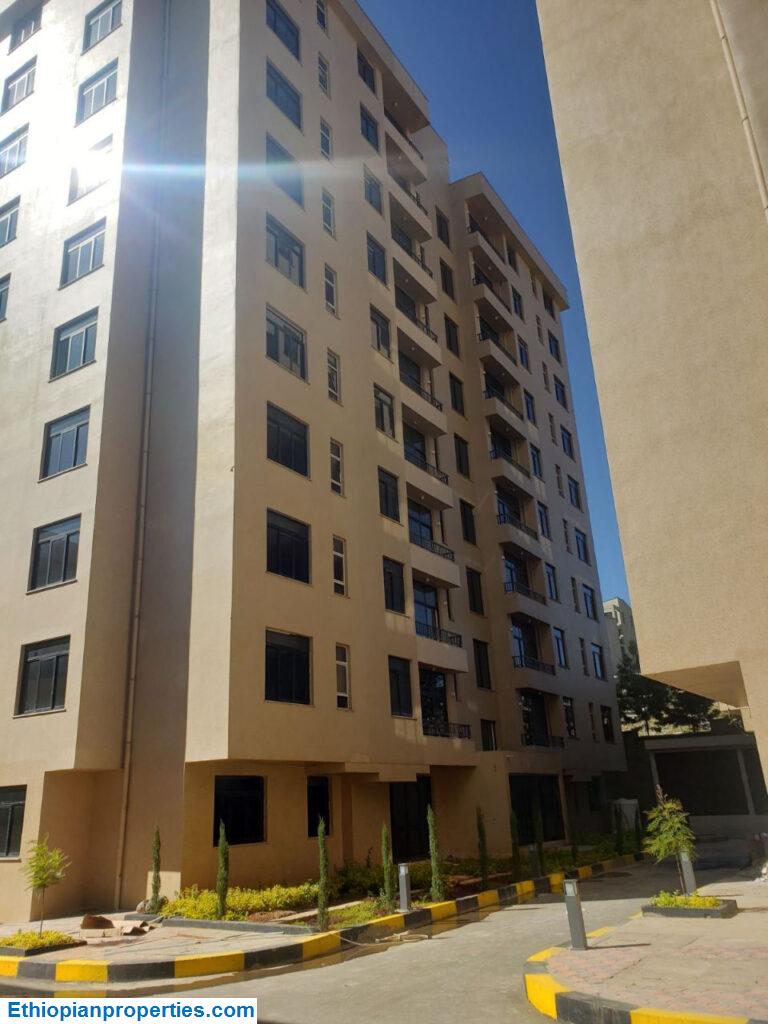 3 Bedroom Apartment for Sale in Summit