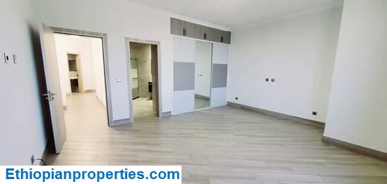 0CD9871A-F4E0-4E4A-8972-CD11B8BCB00A