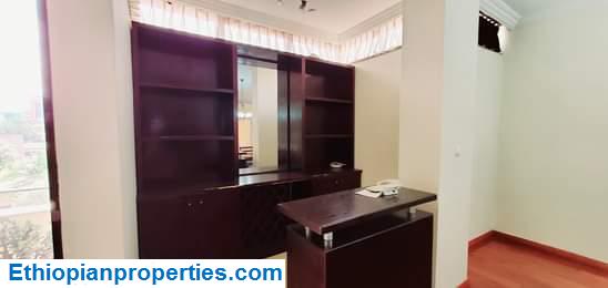 2B06CD68-6DAF-491A-96ED-1866CCA7DEAC