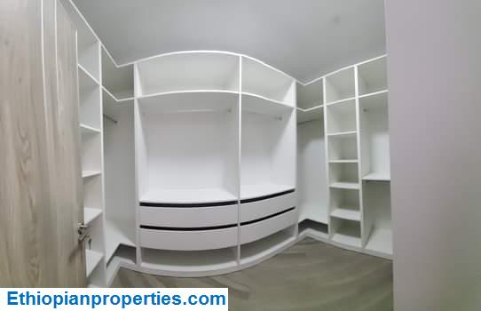 D4393953-166F-4BAE-90D9-0F4620B5555C