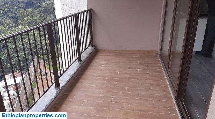 0C0AEC8D-7392-4F50-BE49-DE2B0E2805DB