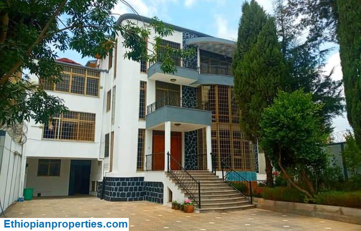 35E4B4FE-494F-423D-A057-E18C74587629