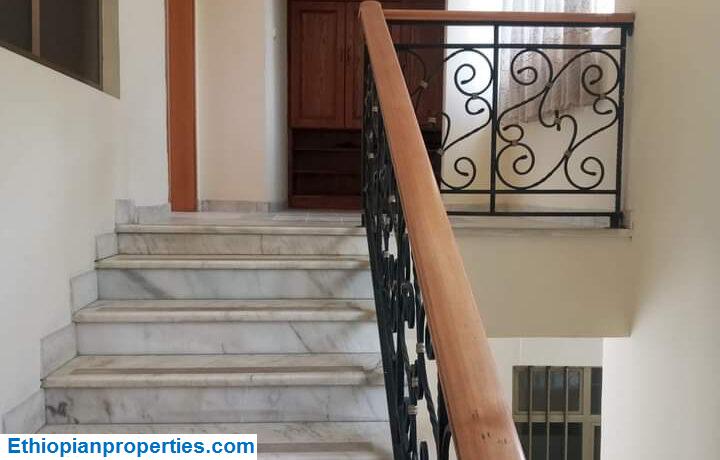 B94E4324-9C99-49BC-BC77-3C4148E2777E