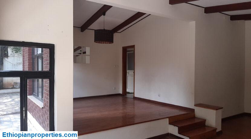 1C3F3366-9024-49B7-8E96-EEF0636AB60A