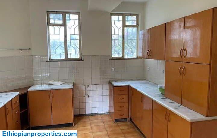 0971D5D4-51D3-4B10-A0F3-E51F05479B18