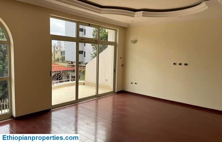 D463497E-2385-47CD-B6C1-5BDBA9F613DD