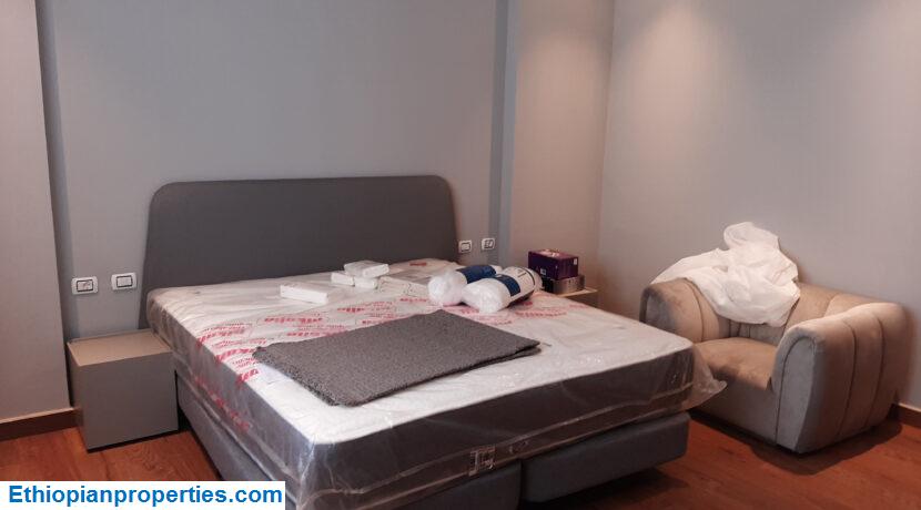 970D7335-8D68-4206-B708-8088E059F835