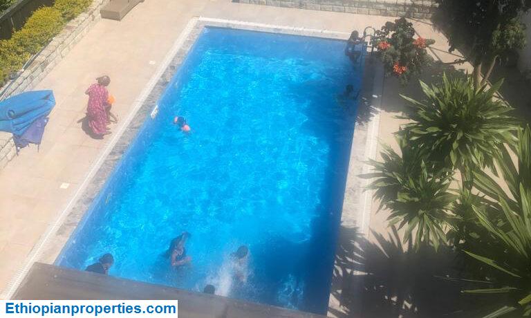 EB1232C9-8937-44E1-BB01-E2D5D7AC7475