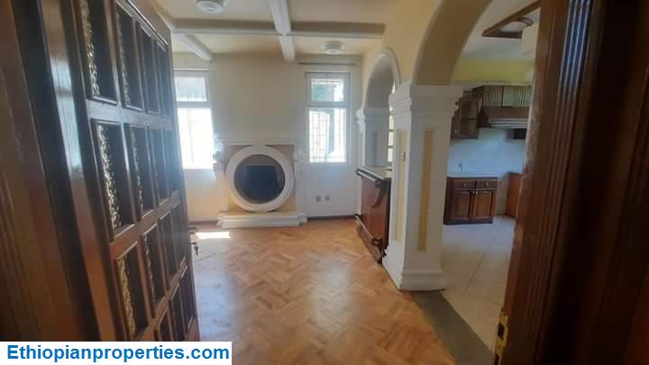 C411765F-F9C0-46CB-BFF7-488F1DBAD0D7