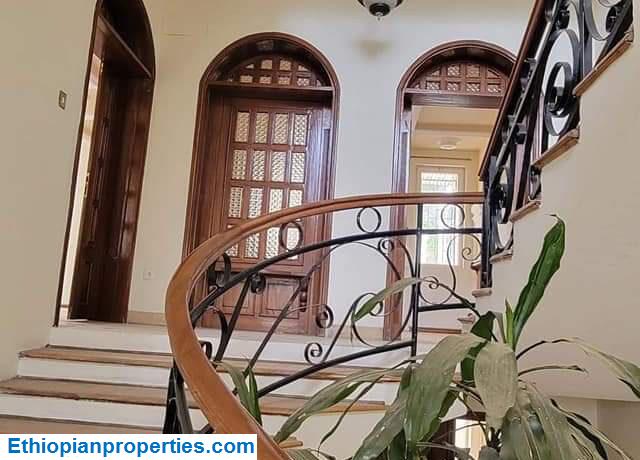 DD18FB1E-374F-4E4E-82A5-96DAAF55B7DE